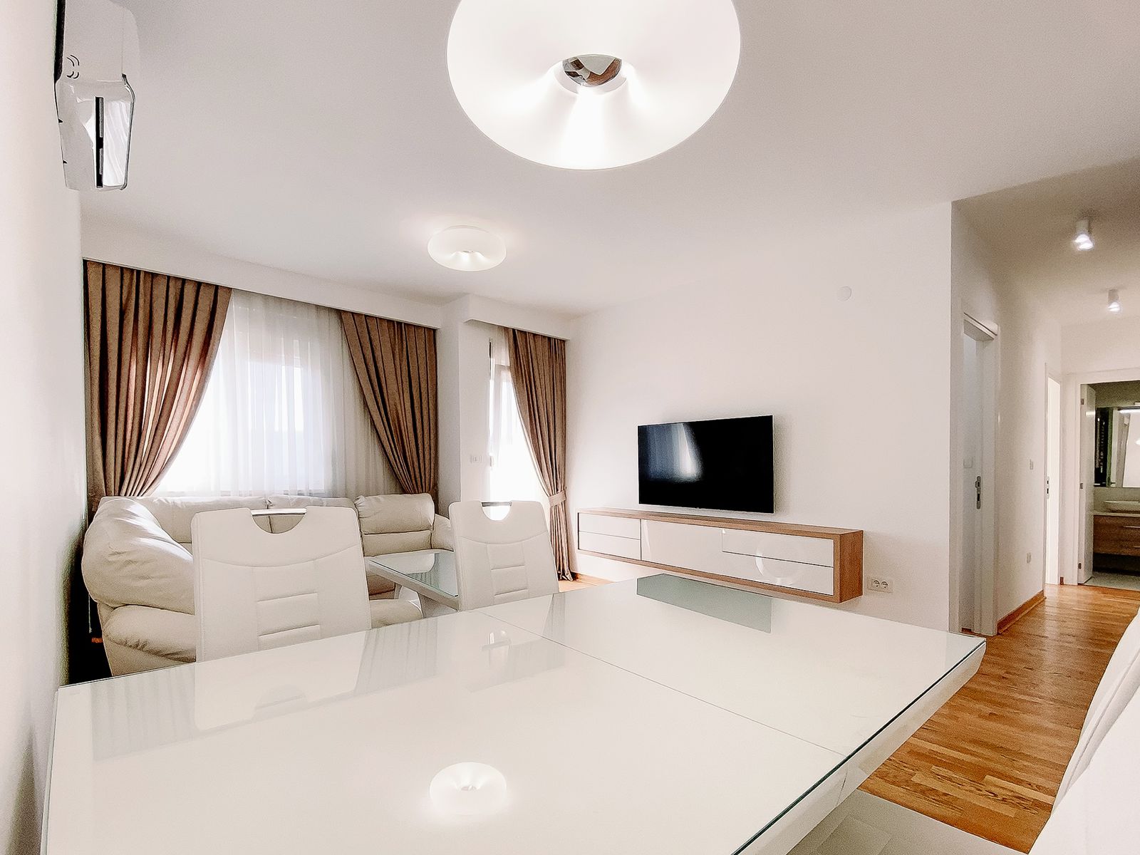 Podgorica, Montenegro 81000, 2 Bedrooms Bedrooms, ,1 BathroomBathrooms,Apartment,For Sale,6,1102