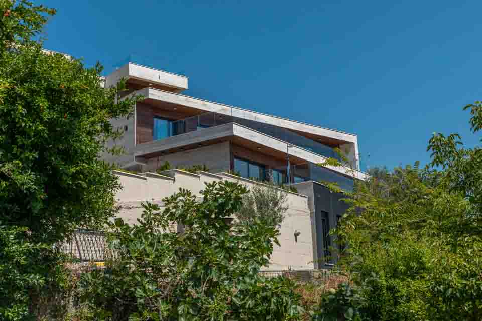 Tivat, Montenegro 85320, 4 Bedrooms Bedrooms, ,5 BathroomsBathrooms,Villa,For Sale,1132