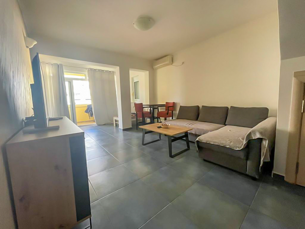 Budva, Montenegro 85310, 1 Bedroom Bedrooms, ,1 BathroomBathrooms,Apartment,For Sale,2,1162