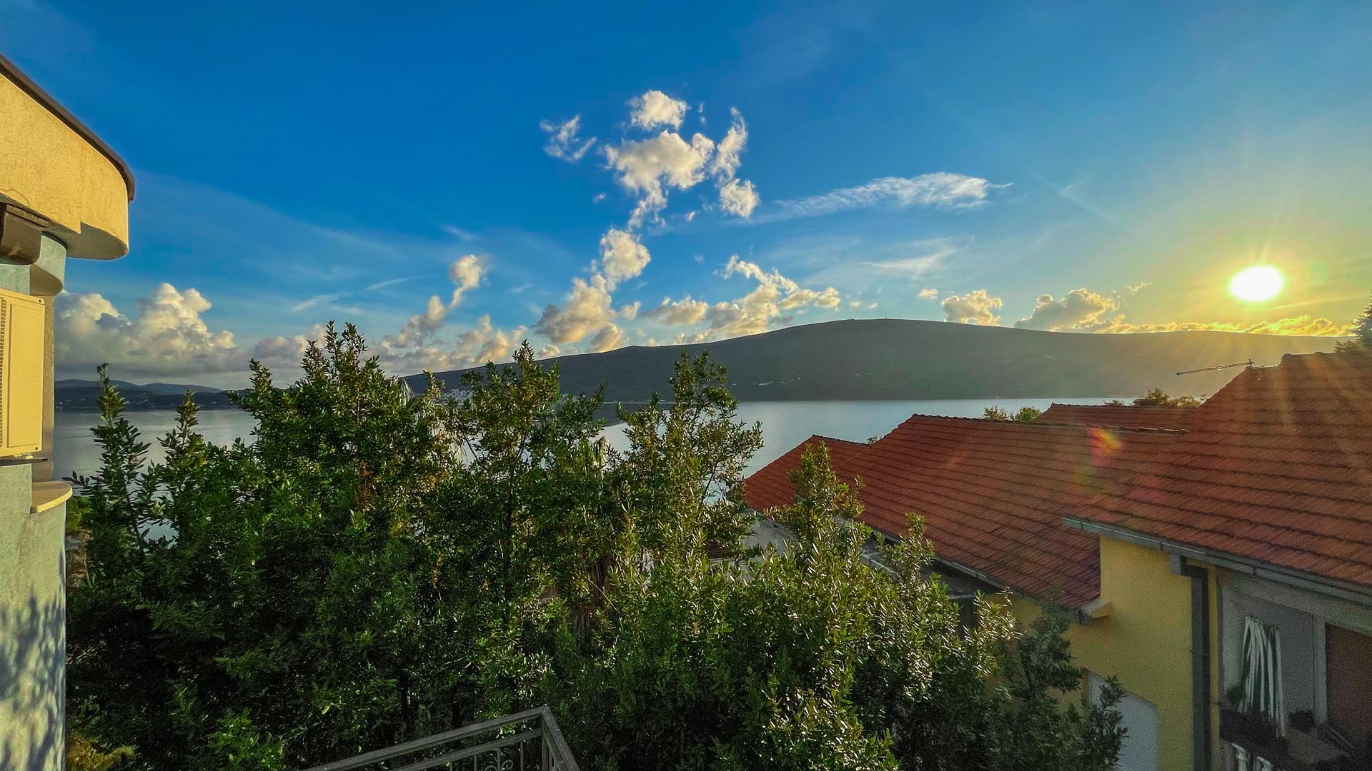 Herceg Novi, Montenegro 85343, 3 Bedrooms Bedrooms, ,3 BathroomsBathrooms,House,For Sale,1176