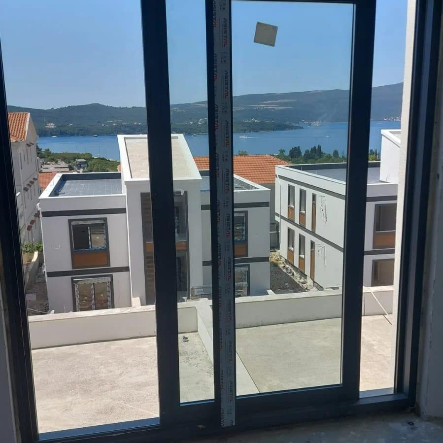 Tivat, Montenegro 85320, 1 Bedroom Bedrooms, ,1 BathroomBathrooms,Apartment,For Sale,1180