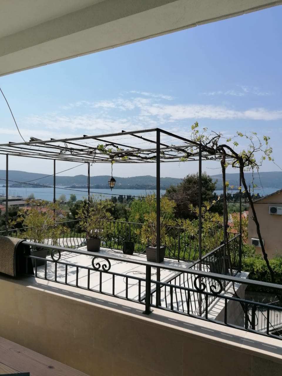 Tivat, Montenegro 85320, 5 Bedrooms Bedrooms, ,5 BathroomsBathrooms,Villa,For Sale,1182