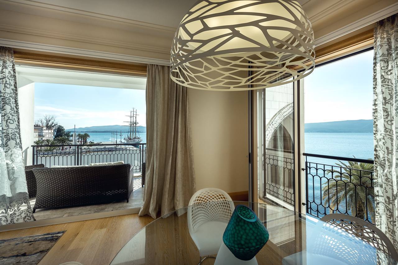 Porto Montenegro, Tivat, Montenegro 85320, 2 Bedrooms Bedrooms, ,2 BathroomsBathrooms,Apartment,For Sale,Ksenia ,3,1197