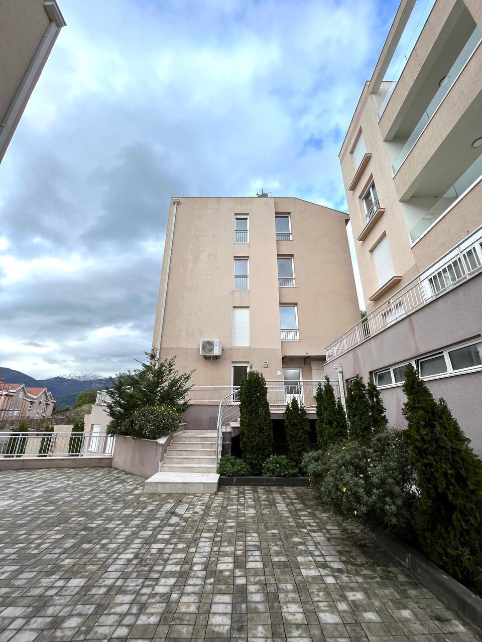 Tivat, Montenegro 85320, 2 Bedrooms Bedrooms, ,1 BathroomBathrooms,Apartment,For Sale,2,1201