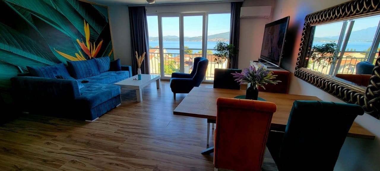 Herceg Novi, Montenegro 85340, 2 Bedrooms Bedrooms, ,1 BathroomBathrooms,Apartment,For Sale,4,1208