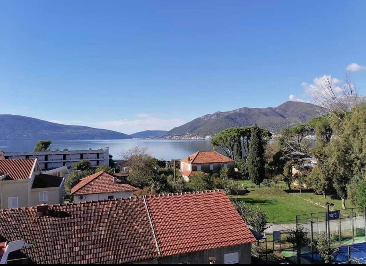 Tivat, Montenegro 85320, 2 Bedrooms Bedrooms, ,2 BathroomsBathrooms,Penthouse,For Sale,1223