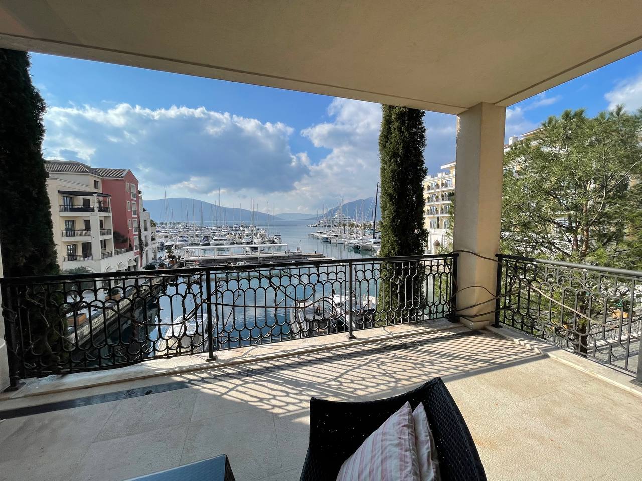 Tivat, Montenegro 85320, 1 Bedroom Bedrooms, ,1 BathroomBathrooms,Apartment,For Rent,Tara Building ,1230