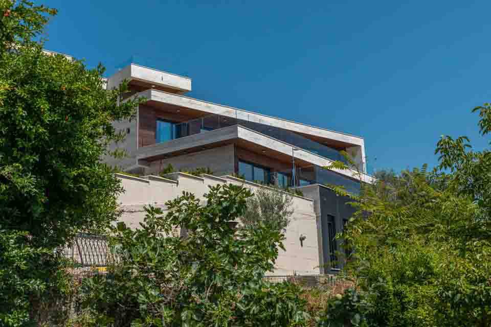 Tivat, Montenegro 85320, 4 Bedrooms Bedrooms, ,4 BathroomsBathrooms,Villa,For Sale,1233