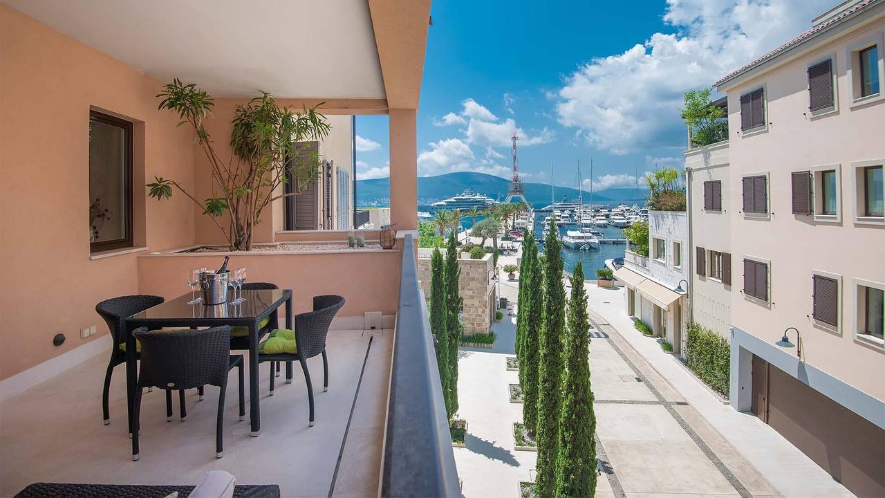 Tivat, Montenegro 85320, 3 Bedrooms Bedrooms, ,3 BathroomsBathrooms,Apartment,For Sale,The Elite,1236