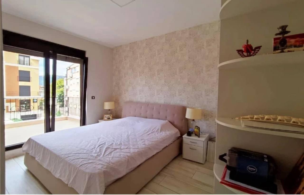 Tivat, Montenegro 85320, 2 Bedrooms Bedrooms, ,1 BathroomBathrooms,Apartment,For Sale,1241