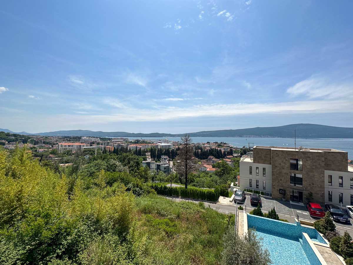 Tivat, Montenegro 85320, 1 Bedroom Bedrooms, ,1 BathroomBathrooms,Apartment,For Sale,1263