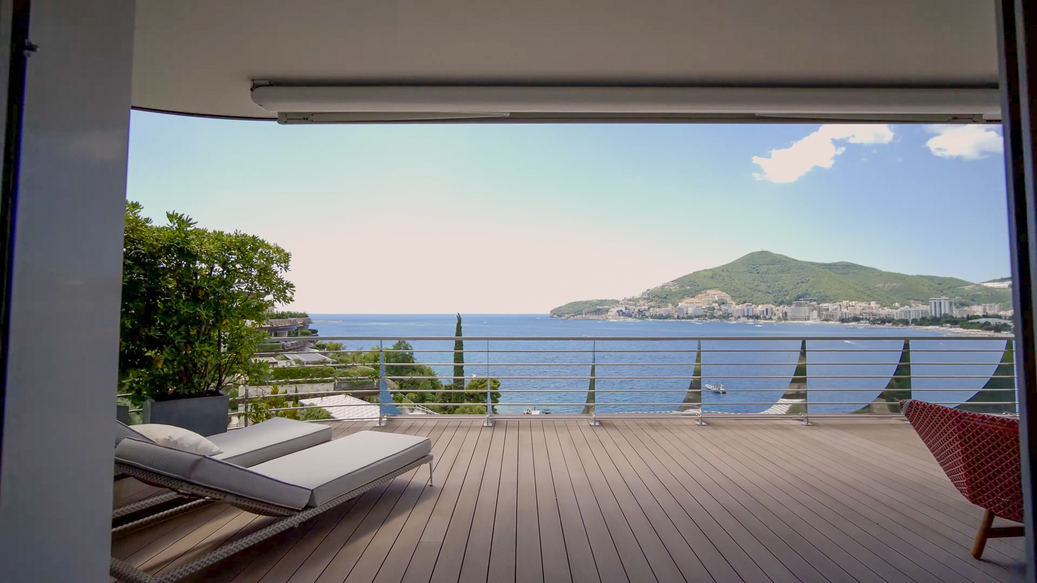 Budva, Montenegro 85310, 3 Bedrooms Bedrooms, ,3 BathroomsBathrooms,Penthouse,For Sale,Dukley,1062